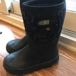 Bogs boots (kids) size 13